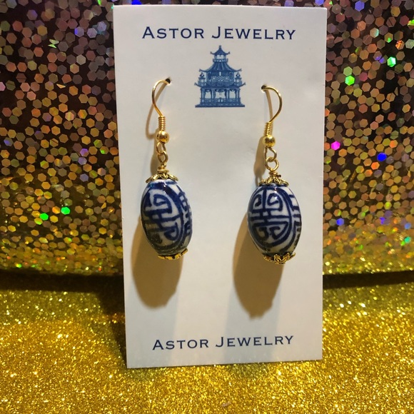 Brand New, Never Worn, Fine Porcelain blue and white dangle earrings - Picture 2 of 5